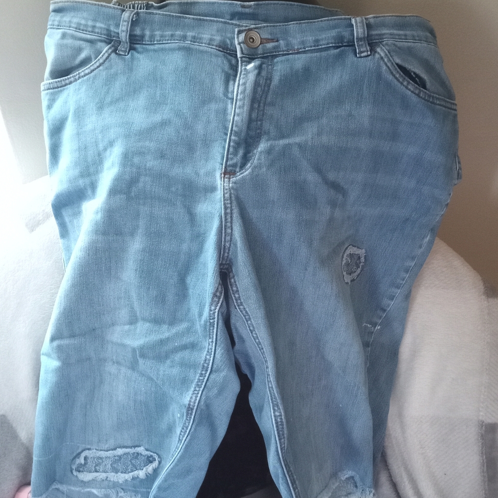 Women's Blue Capris